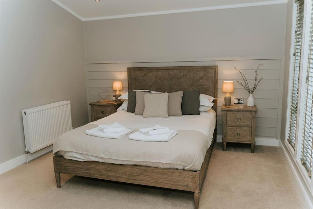 Casa Di Lusso Luxury Lodge Woodhall Spa Exterior photo